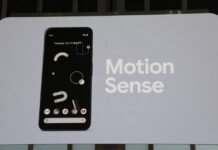 Google Expands Motion Assist Beyond Pixel Phones to Help Reduce Motion Sickness